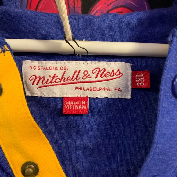 Golden State Warriors Sweater - Picture 4 of 5